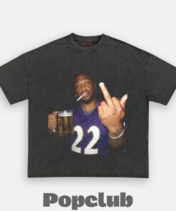 Baltimore Ravens Derrick Henry Drinking & Middle Finger T-Shirt