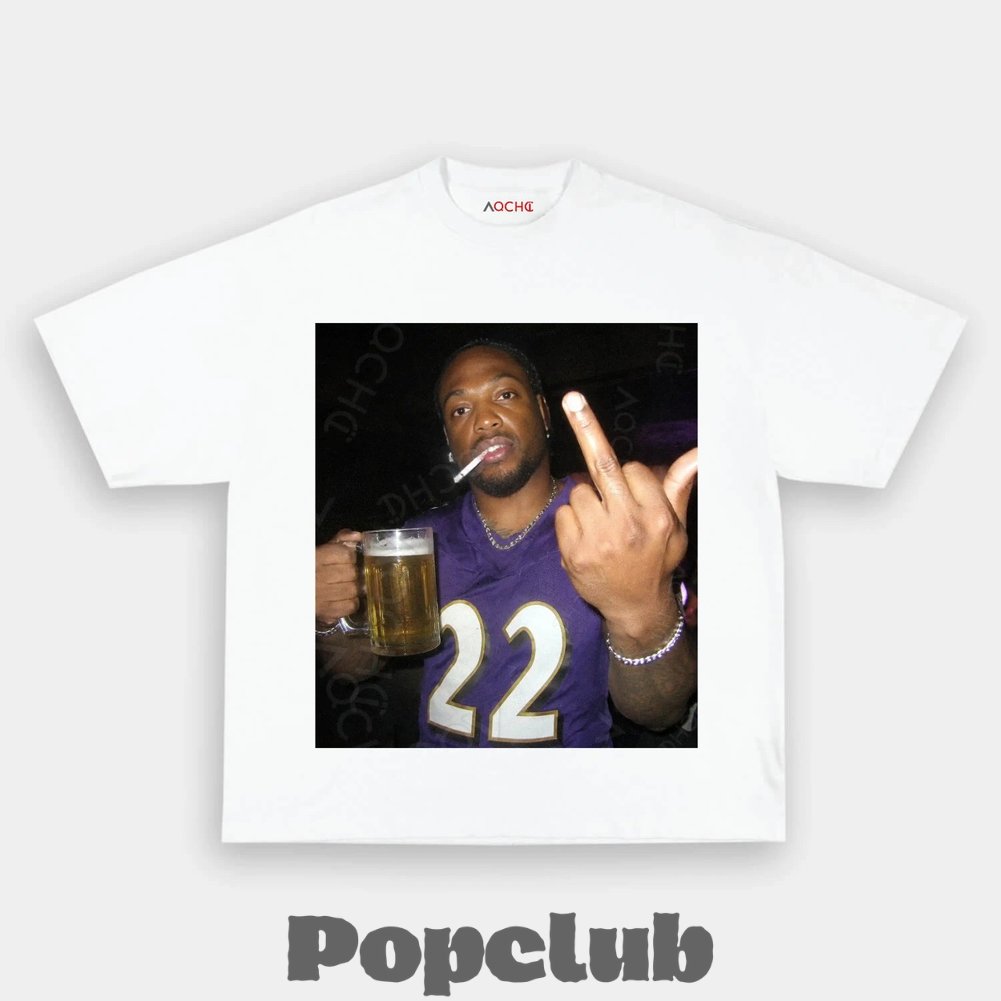 Baltimore Ravens Derrick Henry Drinking & Middle Finger T-Shirt Baltimore Ravens Derrick Henry Drinking & Middle Finger T-Shirt