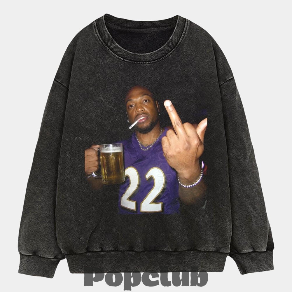 Baltimore Ravens Derrick Henry Drinking & Middle Finger T-Shirt Baltimore Ravens Derrick Henry Drinking & Middle Finger T-Shirt