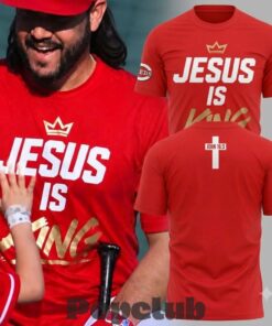 Cincinnati Reds Jesus Is King John T-Shirt