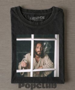 Funny Jesus With Whiskey Scream Horror Shirt