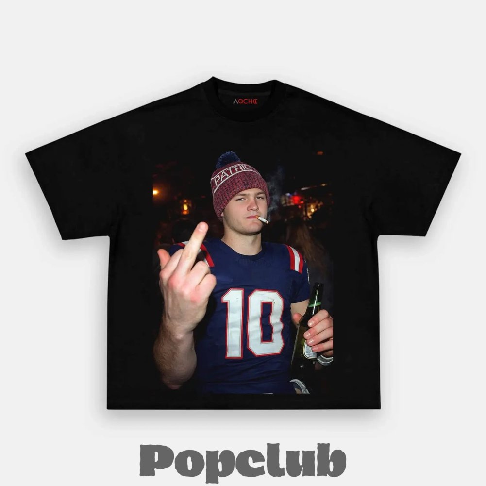 New England Patriots Drake Maye Drinking & Middle Finger T-Shirt New England Patriots Drake Maye Drinking & Middle Finger T-Shirt