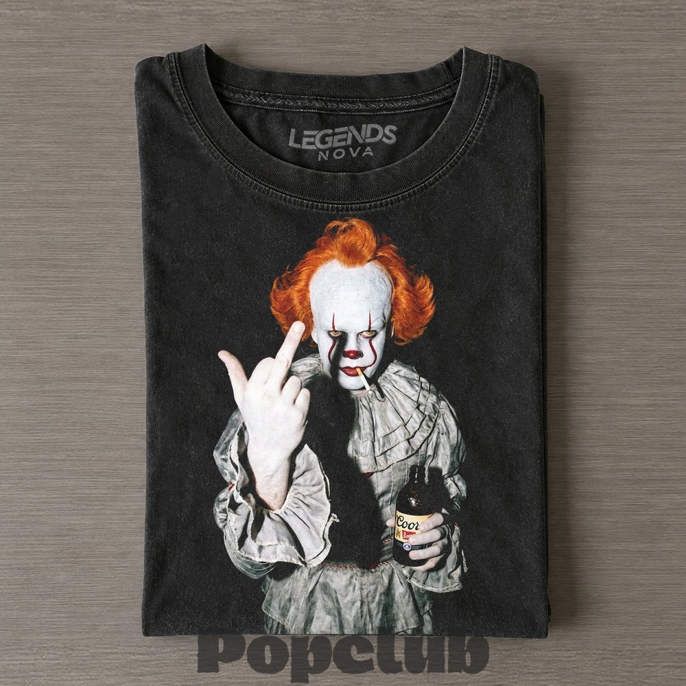 Pennywise IT Clown Vintage Horror Movie Graphic Middle Finger T-Shirt Pennywise IT Clown Vintage Horror Movie Graphic Middle Finger T-Shirt